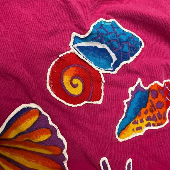 Vintage Women's Tank Top with Seashells - Picture 3 of 10